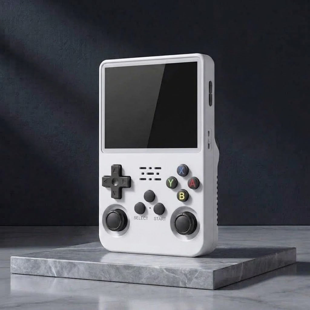 R36S Handheld Game Console – 3.5" Vibrant IPS Screen