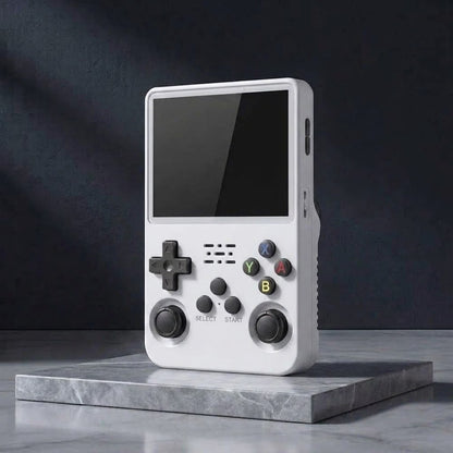 R36S Handheld Game Console – 3.5" Vibrant IPS Screen